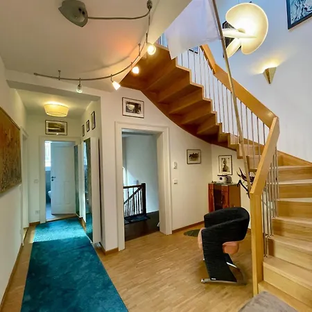 Appartement Luxus Penthouse 100qm Mit Sauna, Whirlpool, Terrasse, Garage, Ruhig Und Zentral Ulm