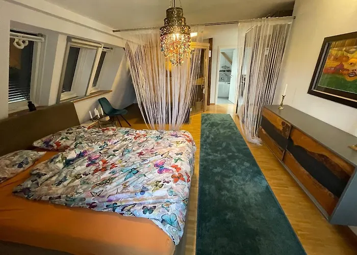 Appartamento Luxus Penthouse 100qm Mit Sauna, Whirlpool, Terrasse, Garage, Ruhig Und Zentral