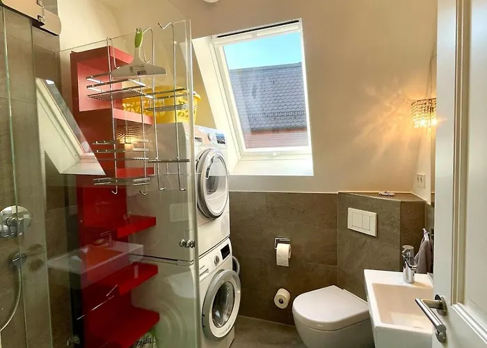 Luxus Penthouse 100qm Mit Sauna, Whirlpool, Terrasse, Garage, Ruhig Und Zentral * Ulma